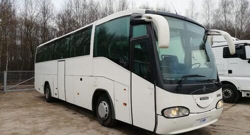 Weißer Omnibus zu vermieten